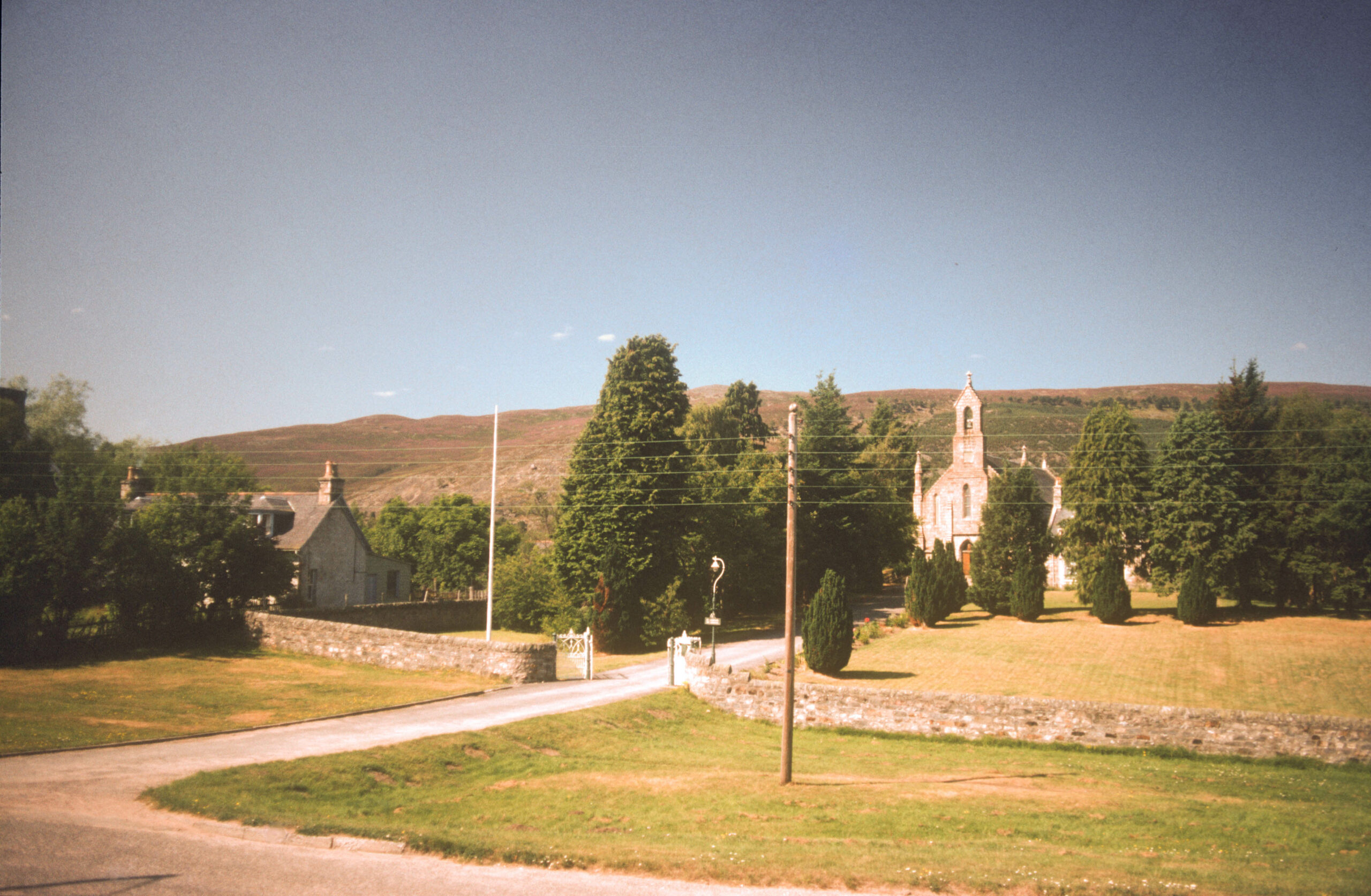 Church, Braemar