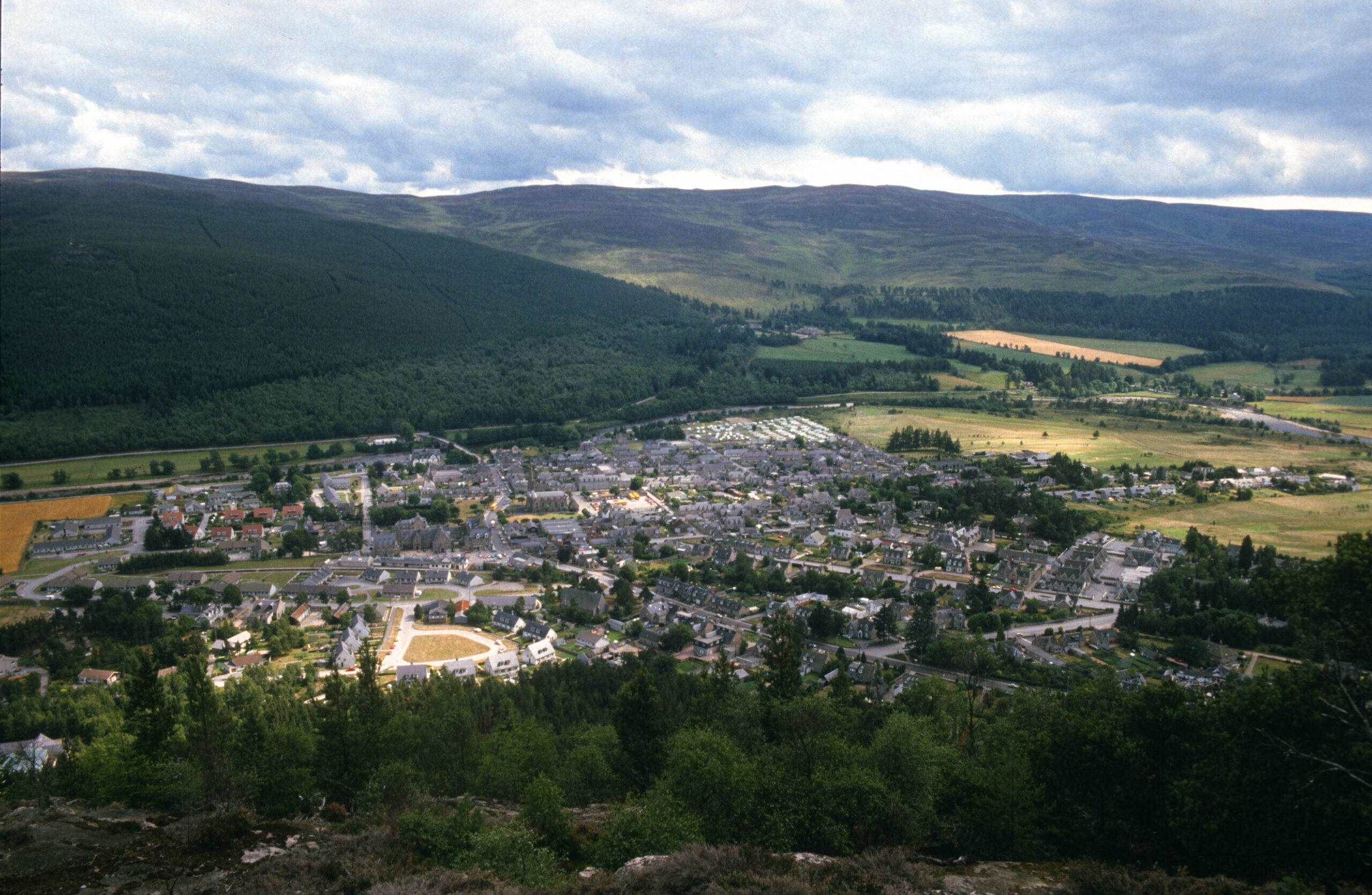Ballater from the North